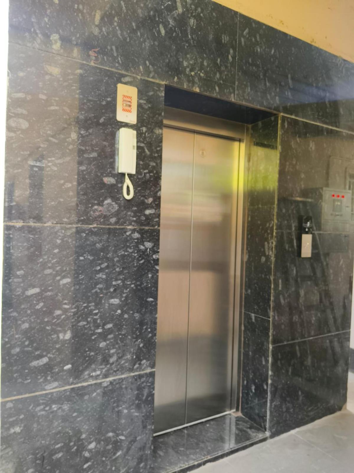 拉吉塞勒姆公寓 外观 照片